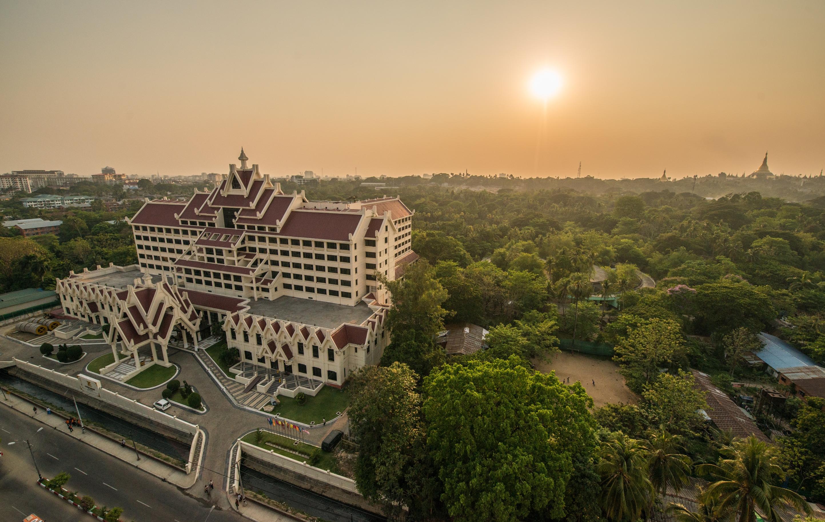 Rose Garden Hotel Γιανγκόν Εξωτερικό φωτογραφία