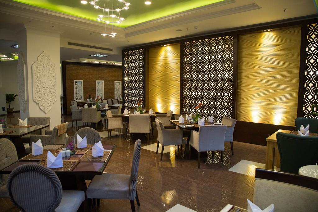 Rose Garden Hotel Γιανγκόν Εξωτερικό φωτογραφία